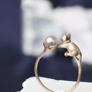 Pearl Cat Ring