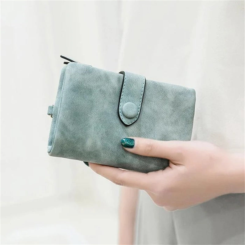 Women's Small Trifold Leather Wallet