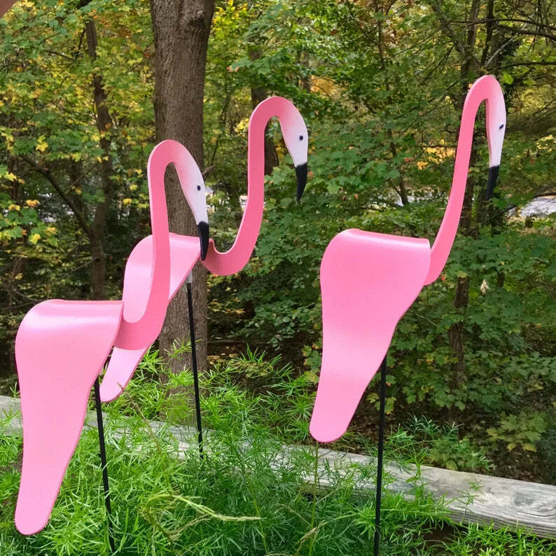 Swirl Flamingo Garden Decoration