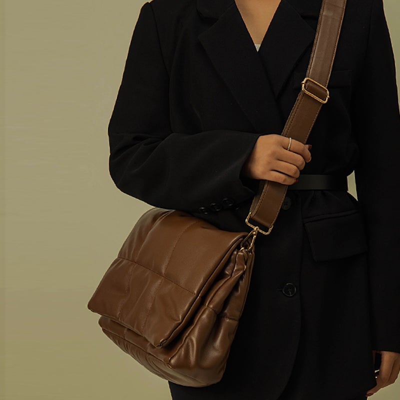 Retro One-Shoulder Small Square Bag