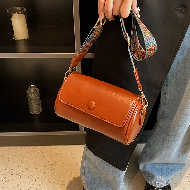 Female Retro Cylinder Bag